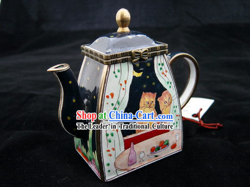 Chinese Hand Painted Enamel Colorful Pot-Lovely Cat Couple