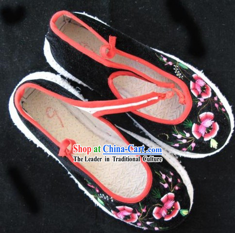 Chinese Handmade Velvet Shoes