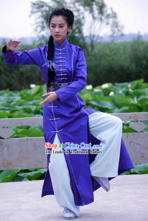 Chinese Traditional Silk and Cotton Martial Arts Uniform for Women