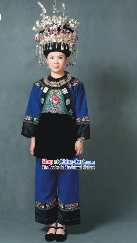 Miao Embroidery Traditional Clothes and Miao Silver Jewelry Complete Set