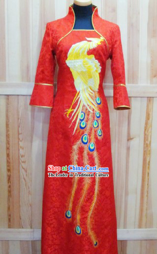 Chinese Hand Embroidered Wedding Phoenix Modern Qipao for Women