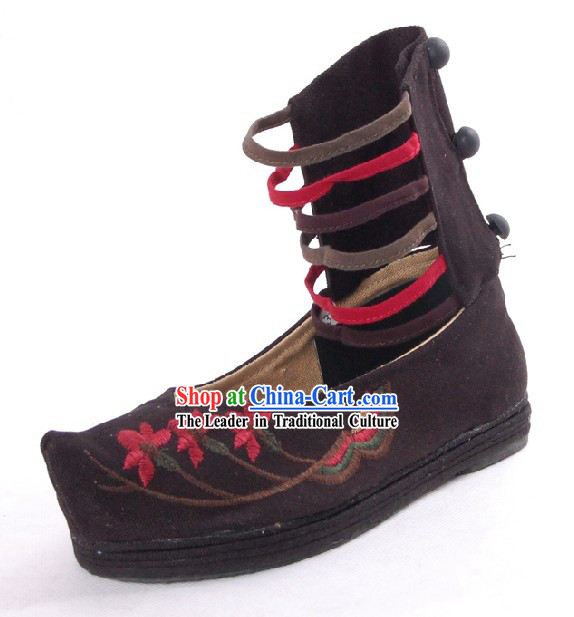 Traditional Chinese Handmade Embroidered Summer Cool Boots