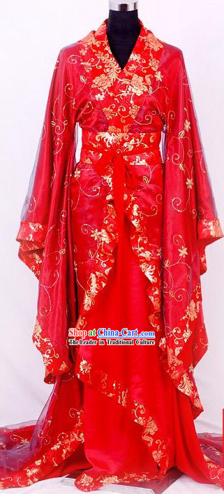 Ancient Chinese Bride Wedding Wear with Long Tail