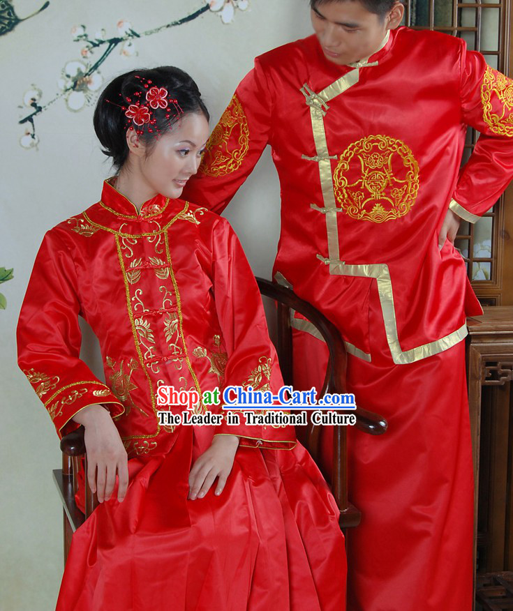 Traditional Chinese Red Wedding Clothes 2 Sets for Men and Women