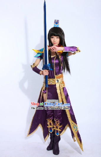 Ancient Chinese Swordswoman Costume and Headpiece