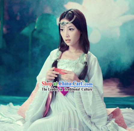 Chinese Classical Light Green Dance Costumes for Women