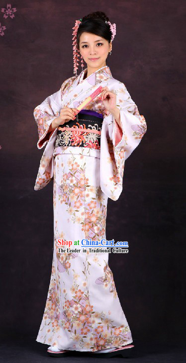 Traditional Japanese Formal Female Kimono