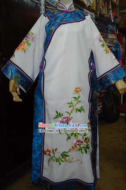 Qing Dynasty Princess White Embroidered Costume for Women