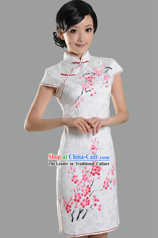 Traditional Chinese Plum Blossom Cheongsam for Women