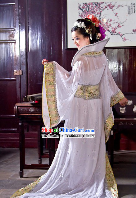 Ancient Chinese Pure White Long Tail Clothing for Women