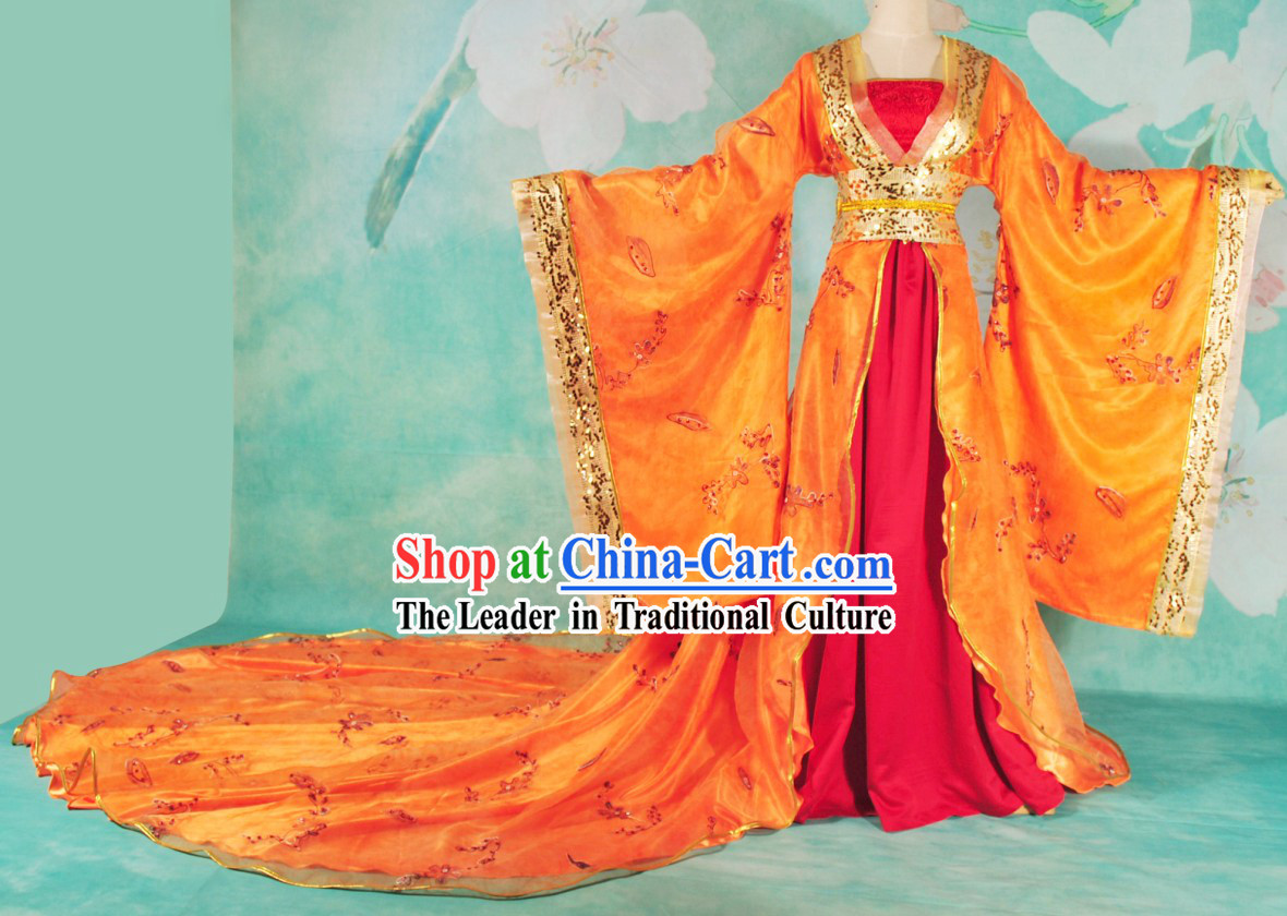 Ancient Chinese Palace Empress Clothing with Long Tail for Women