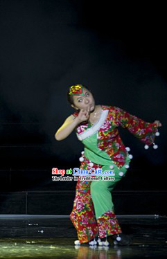 Traditional Chinese Lion Dancer Costume for Women