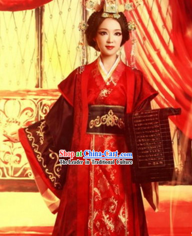 Chinese Han Dynasty Empress Wedding Dress and Hair Accessories