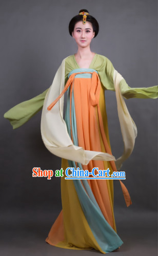 Female Costume in the Tang Dynasty