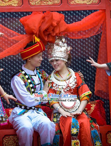 Traditional Chinese Miao Ethnic Wedding Dresses for Brides and Bridegroom