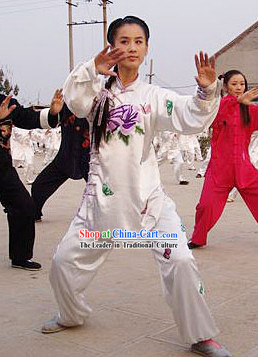 Traditional Chinese Silk Kung Fu Uniform for Women