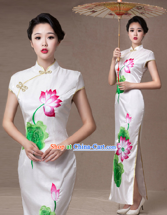 Lotus Embroidery Long Cheongsam and Umbrella