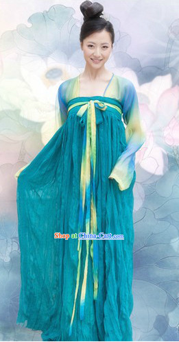 Traditional Tang Dynasty Dresses for Women