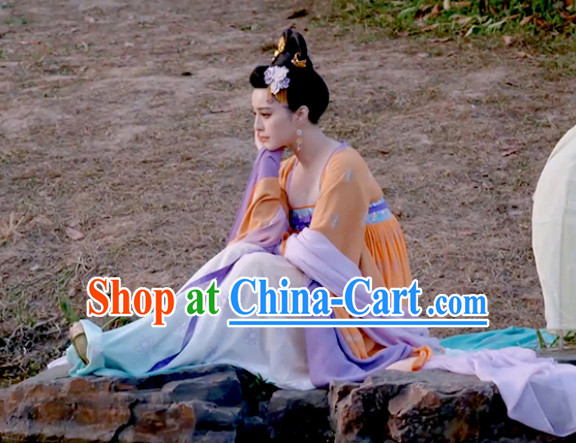 Chinese Tang Dynasty Dress and Hair Jewelry Complete Set for Women