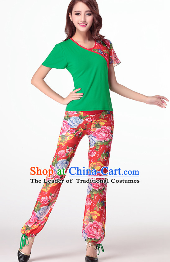 Folk Asia Chinese Festival Parade and Stage Fan Dance Costume Wholesale Clothing Group Dance Costumes Dancewear Supply for Women