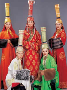 Mongolian Clothing