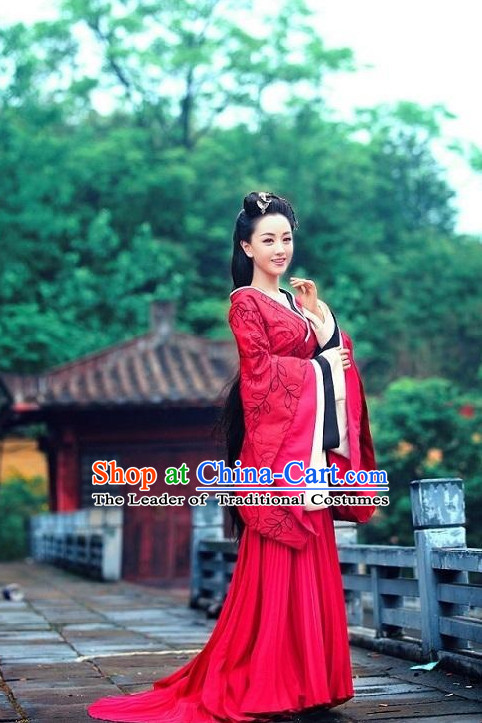 Han Dynasty Chinese Ancient Imperial Palace Noblewomen Clothing and Hair Accessories