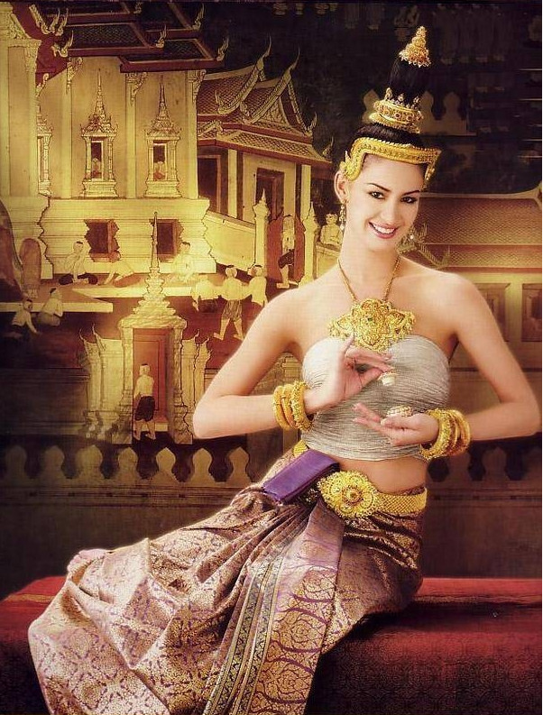 Formal Thai Dance Costumes for Women