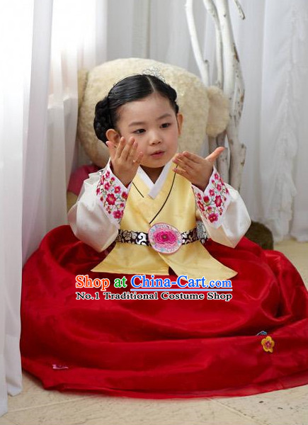 Korean Fashion Traditional Hanboks for Girls