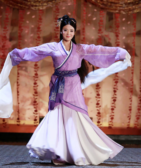 Traditional Water Sleeve Dance Costumes for Girls