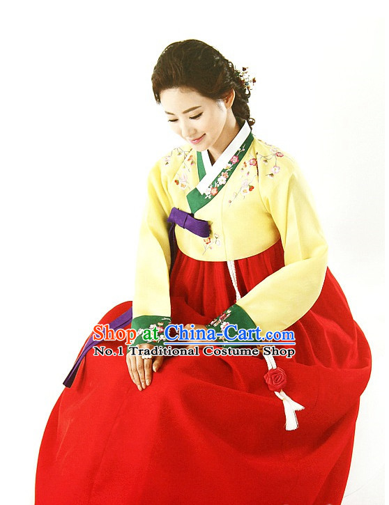 Folk Korean Formal Dress for Women