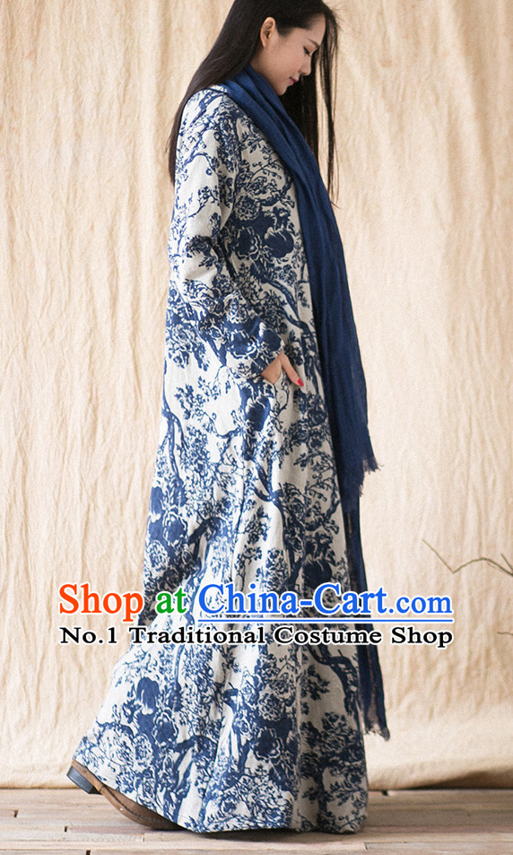 Chinese Traditional Mandarin Dragon Robe for Men or Women