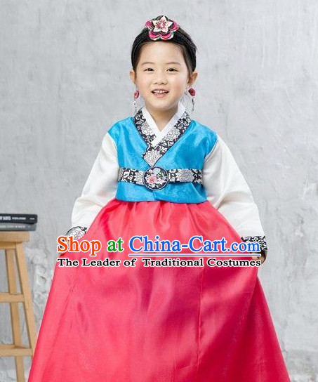 Korean Classic Hanbok Suit and Hair Accessories for Girls.
