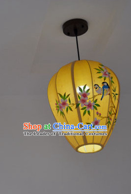 Chinese Classic Handmade and Painted Bird Flower Hanging Lantern
