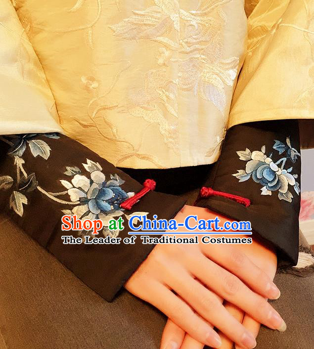 Traditional Classic Women Clothing, Traditional Classic Chinese Silk Cotton Embroidery Cuff Embroidery Sleevelet