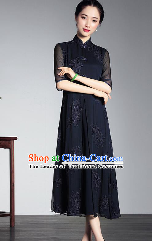 Traditional Chinese National Costume Elegant Hanfu Black Silk Embroidery Cheongsam, China Tang Suit Plated Buttons Chirpaur Dress for Women
