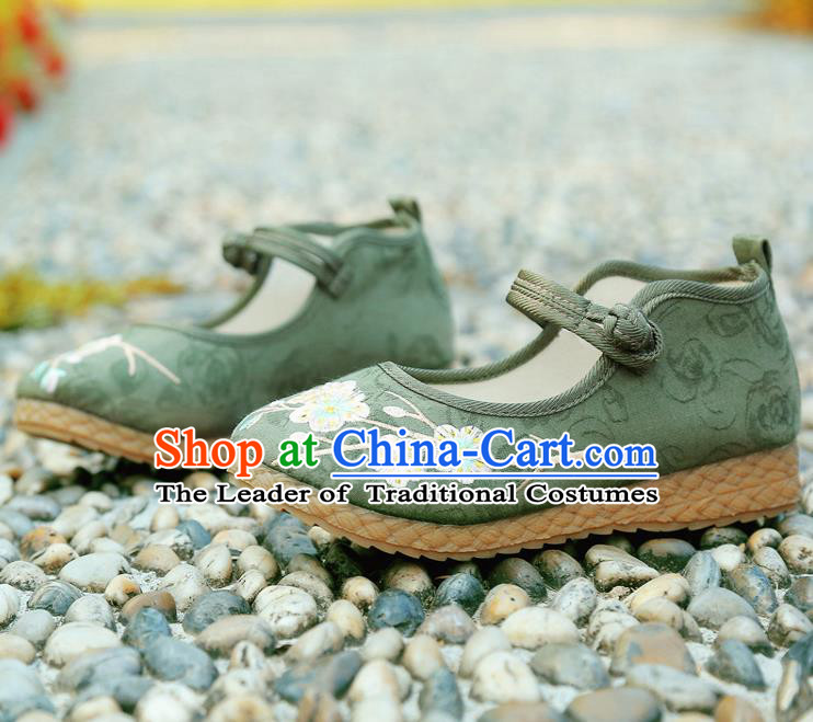 Traditional Chinese National Embroidered Shoes Green Linen Shoes, China Handmade Hanfu Embroidery Wintersweet Shoes for Kids