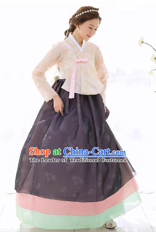 Top Grade Korean National Handmade Wedding Clothing Palace Bride Hanbok Costume Embroidered Beige Blouse and Black Dress for Women