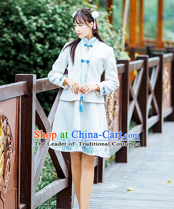 Traditional Ancient Chinese Female Costume Improved Blouse and Skirt Complete Set, Elegant Hanfu Clothing Chinese Ming Dynasty Palace Princess Embroidered Auspicious Clouds Clothing for Women
