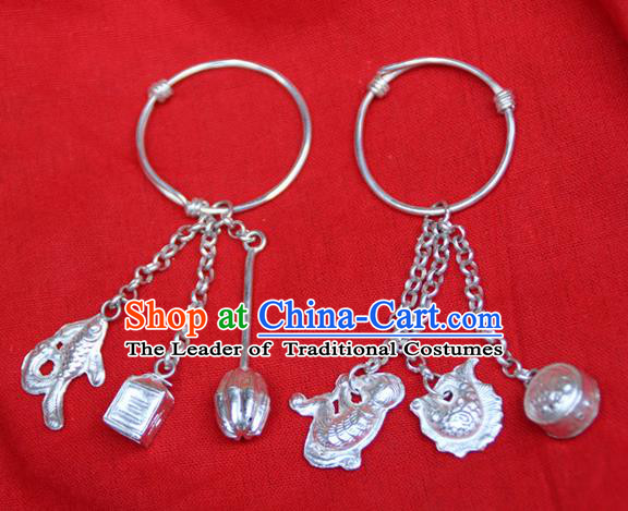 Traditional Chinese Miao Ethnic Minority Miao Silver Baby Bracelet, Hmong Handmade Silver Bells Bracelet Jewelry Accessories for Children