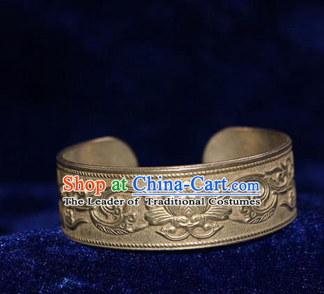 Traditional Chinese Miao Nationality Crafts Jewelry Accessory Bangle, Hmong Handmade Miao Silver Lotus Bracelet, Miao Ethnic Minority Silver Exaggerated Bracelet Accessories for Women