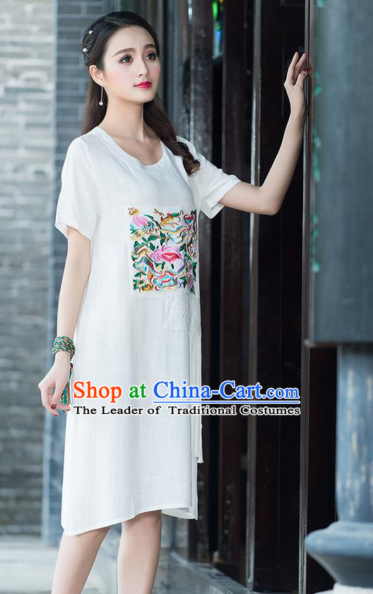 Traditional Ancient Chinese National Costume, Elegant Hanfu Mandarin Qipao Embroidered Lace White Dress, China Tang Suit Chirpaur Republic of China Cheongsam Elegant Dress Clothing for Women