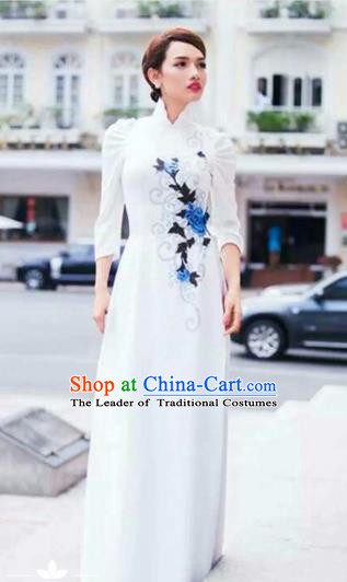 Traditional Top Grade Asian Vietnamese Costumes Classical Printing Flowers Full Dress, Vietnam National Ao Dai Dress White Qipao for Women