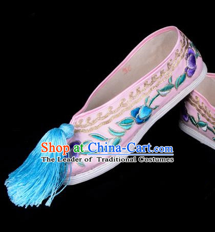 Top Grade Professional Beijing Opera Hua Tan Embroidered Pink Cloth Shoes, Traditional Ancient Chinese Peking Opera Diva Princess Blood Stained Shoes