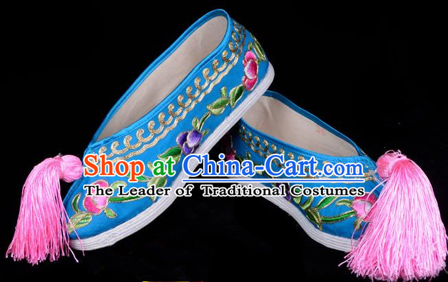 Top Grade Professional Beijing Opera Hua Tan Embroidered Blue Cloth Shoes, Traditional Ancient Chinese Peking Opera Diva Princess Blood Stained Shoes
