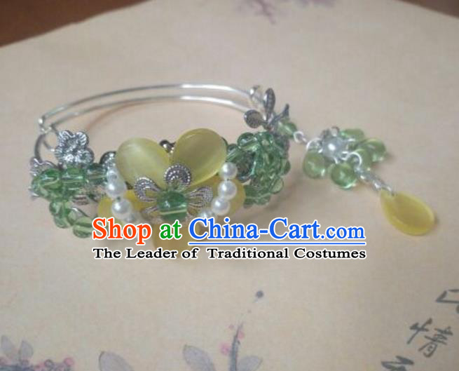 Traditional Handmade Chinese Ancient Classical Hanfu Bracelets, Princess Palace Lady Green Bead Bangle for Women