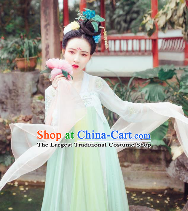 Chinese Ancient Palace Lady Hanfu Han Dynasty Imperial Concubine Queen Embroidered Historical Costumes