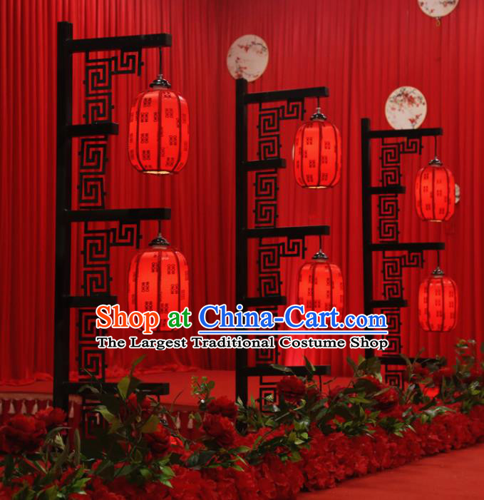 Chinese Traditional Red Palace Lantern Ceiling Lamp LED Light