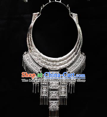 Chinese Traditional Miao Nationality Jewelry Accessories Hmong Sliver Necklace for Women