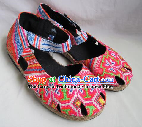 Asian Chinese Traditional Hanfu Shoes Ethnic Batik Shoes for Women