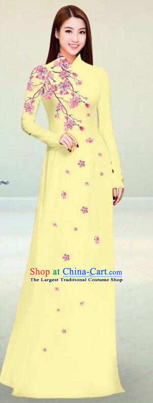 Asian Vietnam Traditional Light Yellow Cheongsam Vietnamese Classical Ao Dai Qipao Dress for Women